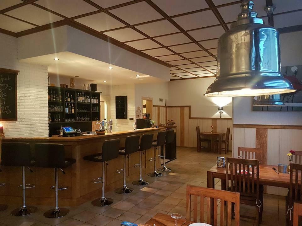 Herberg Die Alte Schleuse Мандершайд Екстериор снимка